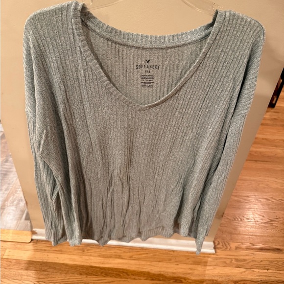 American Eagle Outfitters Tops - American Eagle Soft & Sexy Ribbed Long Sleeve Top – Size XL